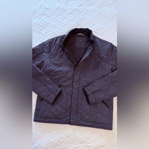 Men’s navy blue Sussex, quilted jacket size large  in excellent condition